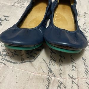 Excellent Used Condition Cardinal Navy Tieks
